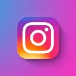 Instagram is rolling out a Following chronological feed and Favorites feed to all iOS and Android users globally, neither of which can be set as default (Sarah Perez/TechCrunch)